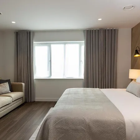 Otel The Kingswood *